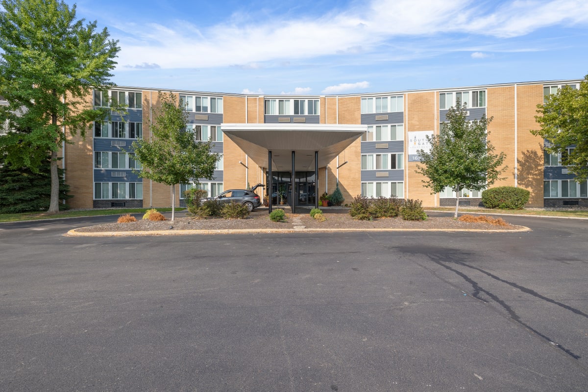 Photos and Video of Southgate Apartments in Southgate, MI